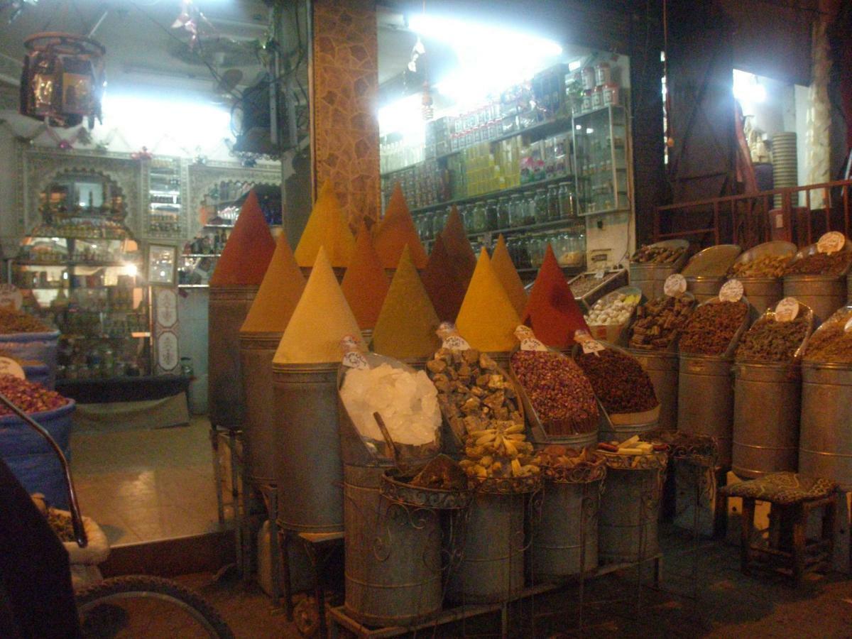 Gite Tamlli Aoufous Luaran gambar